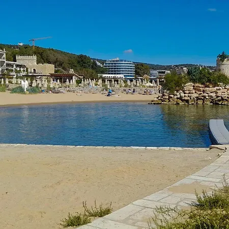 Sveti Konstantin I Helena Lux Apart